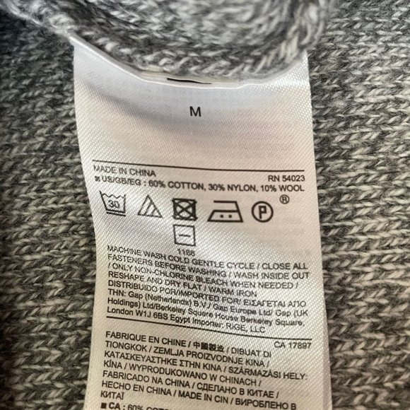 Banana Republic Men's Heather Gray Cardigan - Picture 4 of 7